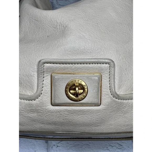 Marc by Marc Jacobs shoulder bag. - Picture 6 of 8